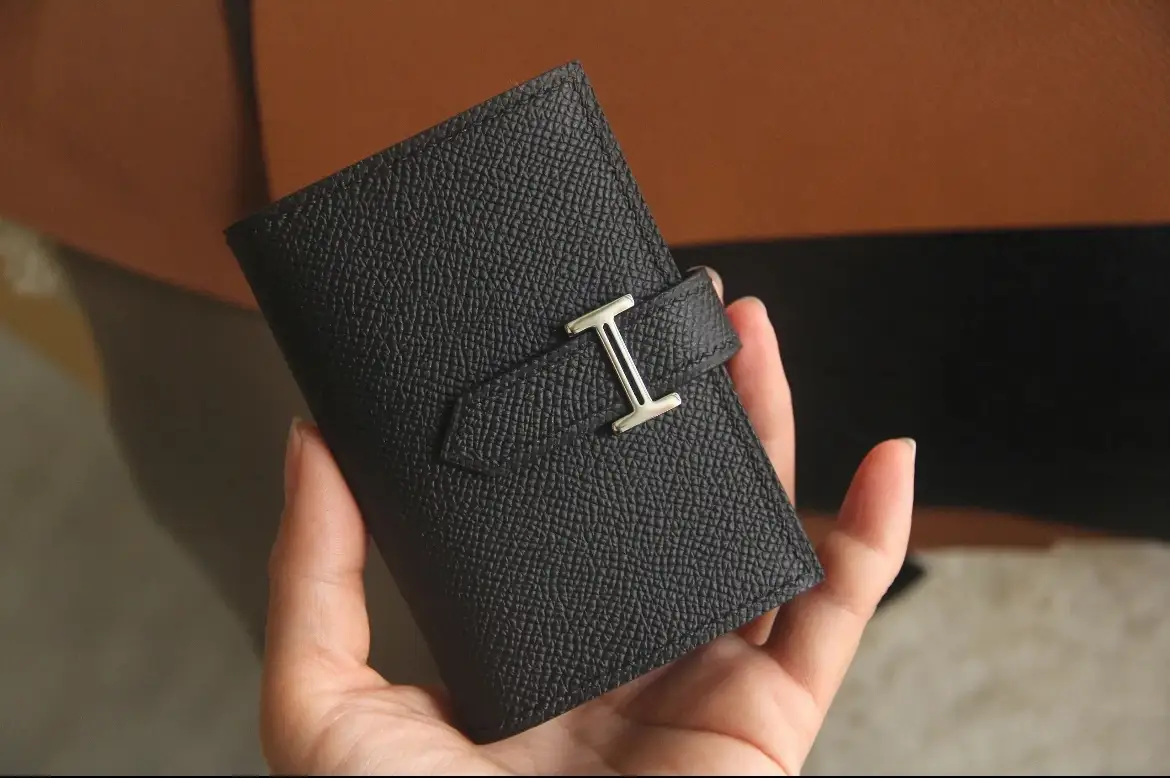 에르메스 베안 컴팩트 쉐브르 반지갑